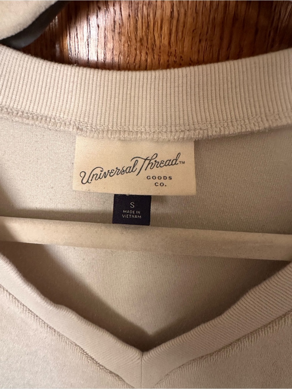 Universal Threads Top - Picture 2 of 2